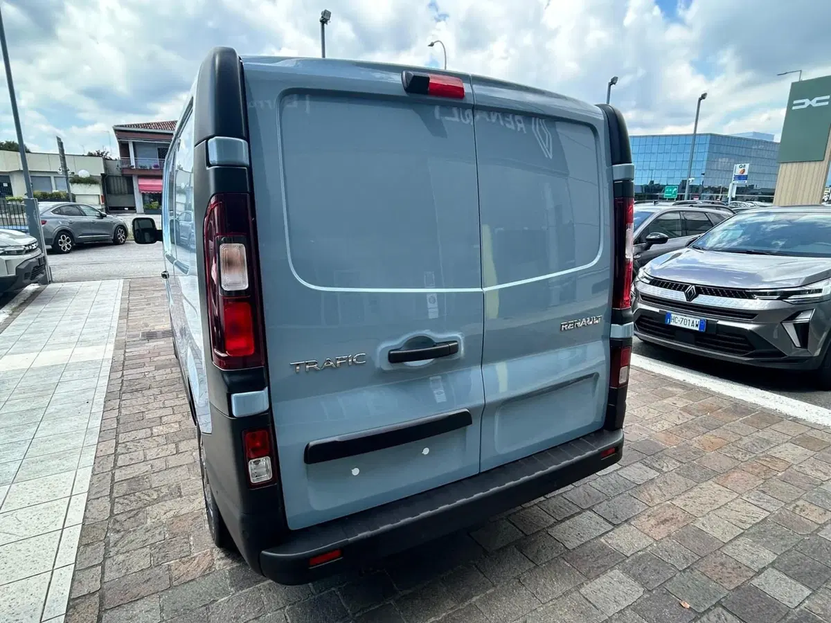 Renault Trafic Furgone nuova a Treviso (8)