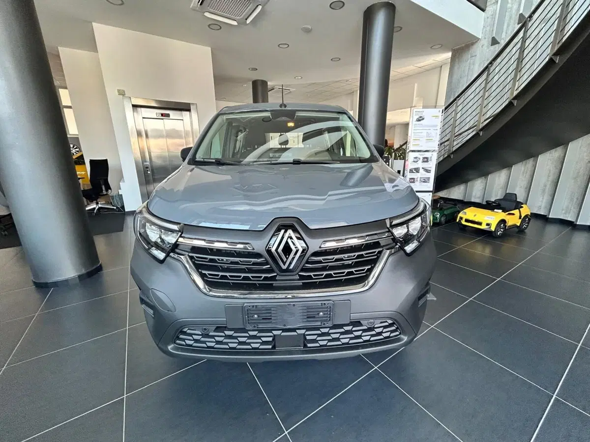 Renault Kangoo Furgone nuova a Treviso (4)