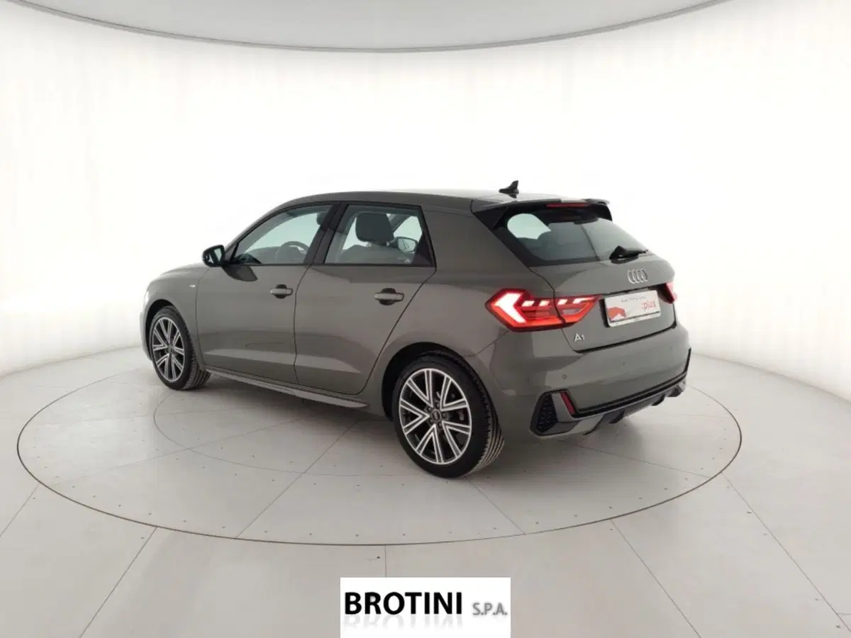 Audi A1 Sportback usata a La Spezia (2)