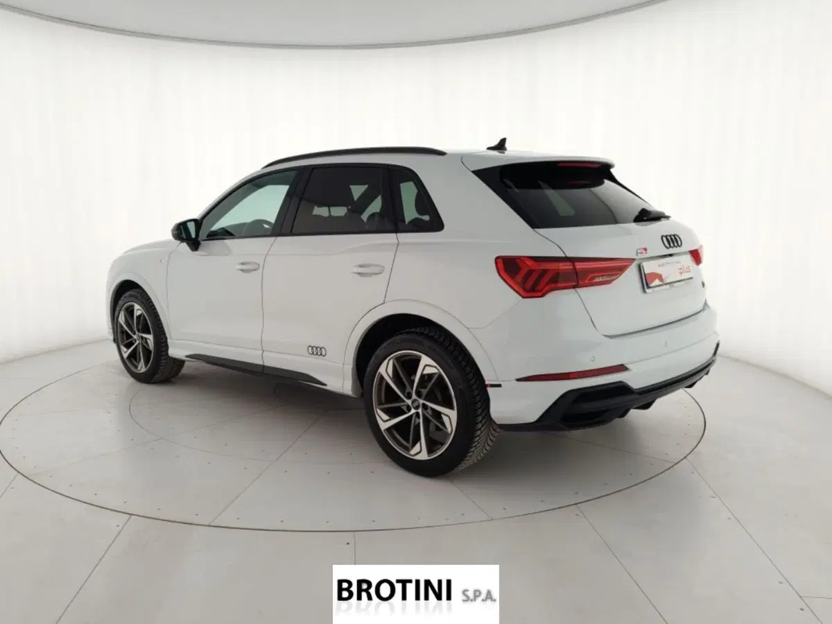 Audi Q3 Sportback usata a Massa-Carrara (2)