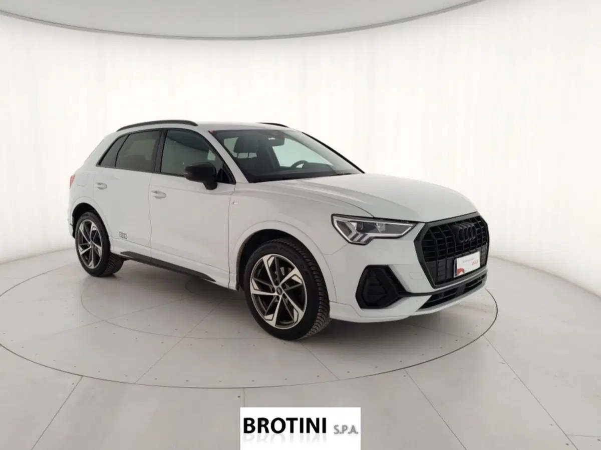 Audi Q3 Sportback usata a Massa-Carrara (4)