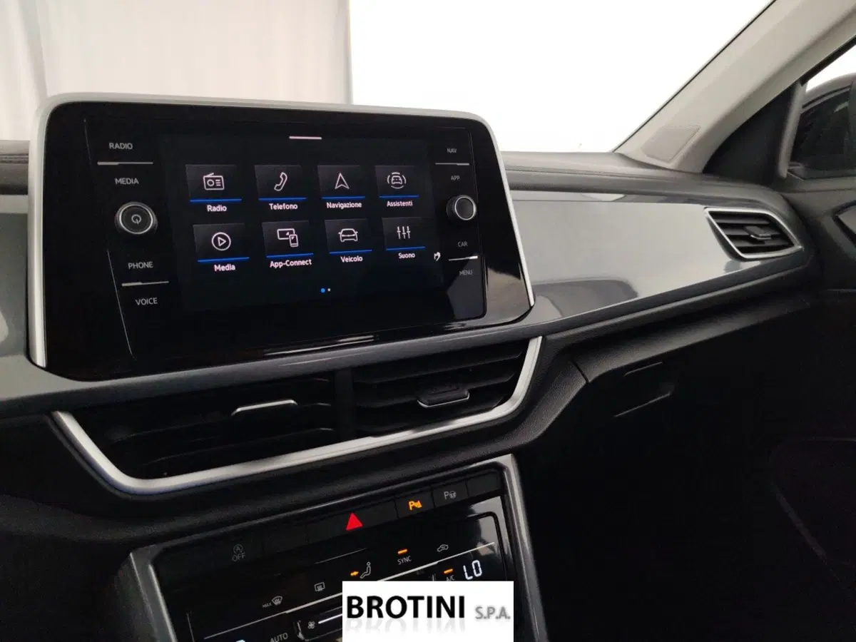 Volkswagen T-Roc usata a Massa-Carrara (12)