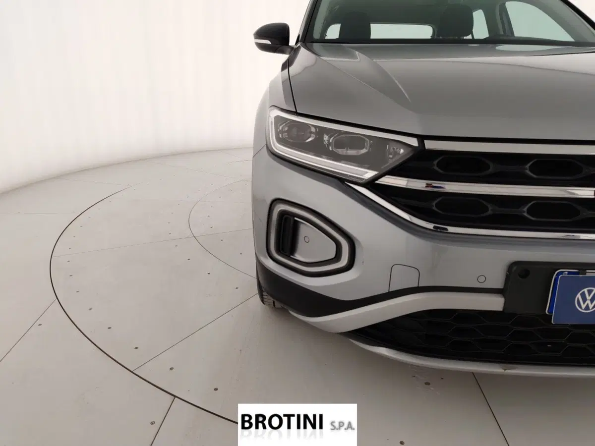 Volkswagen T-Roc usata a Massa-Carrara (5)