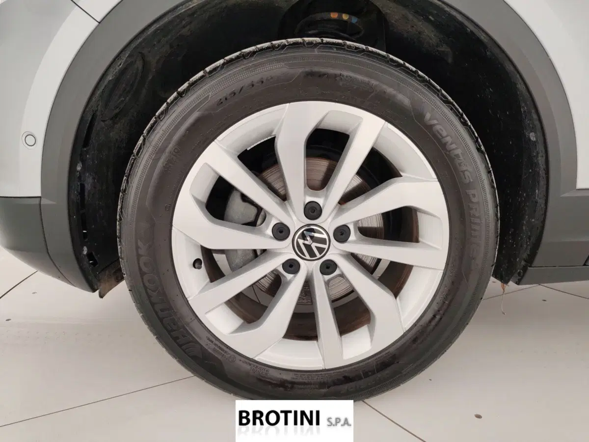 Volkswagen T-Roc usata a Massa-Carrara (6)