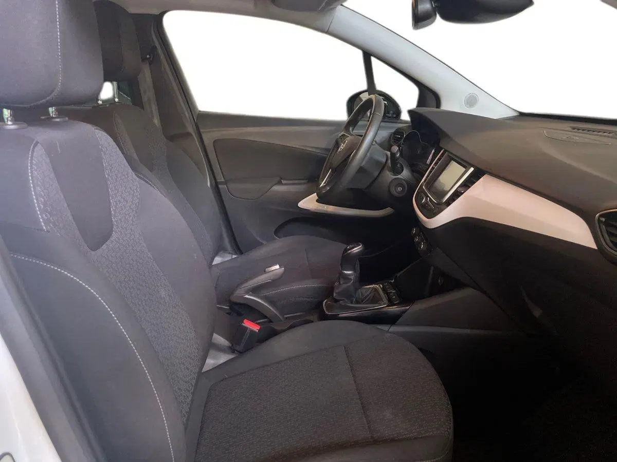 Opel Crossland usata a Salerno (16)