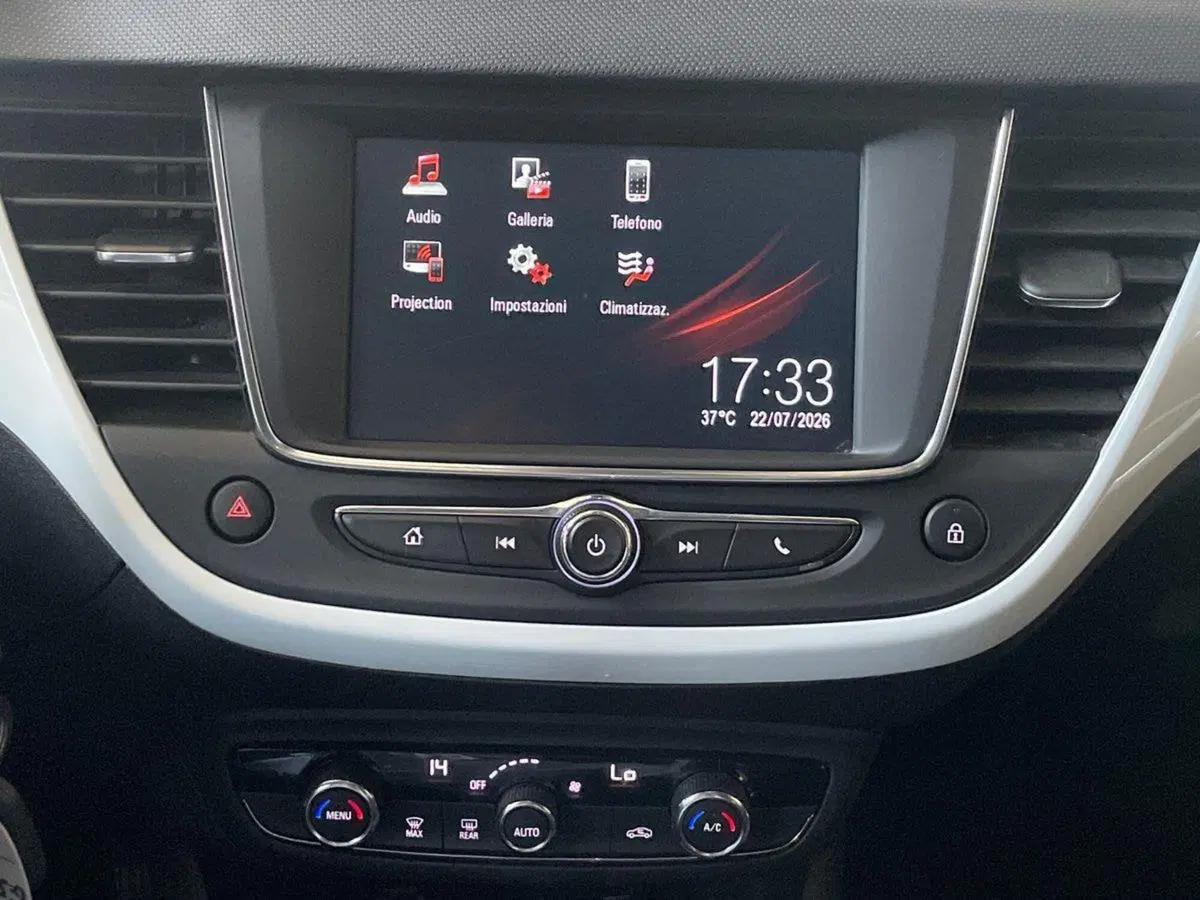 Opel Crossland usata a Salerno (19)