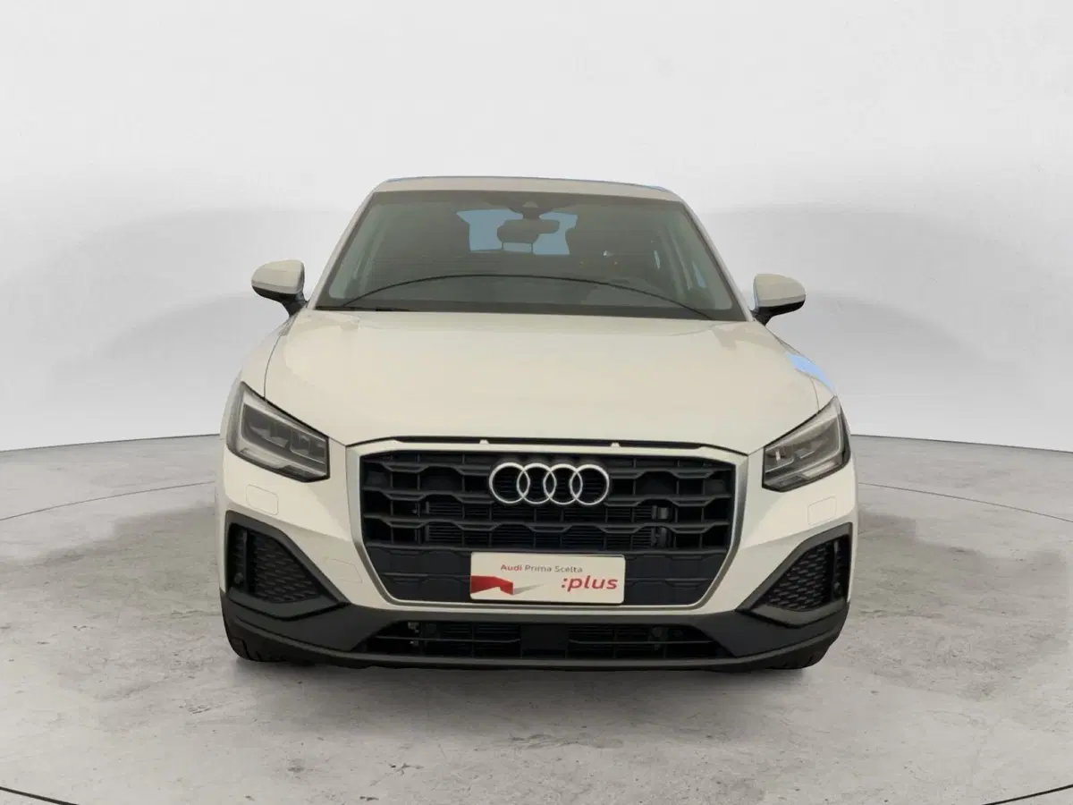 Audi Q2 usata a Napoli (2)