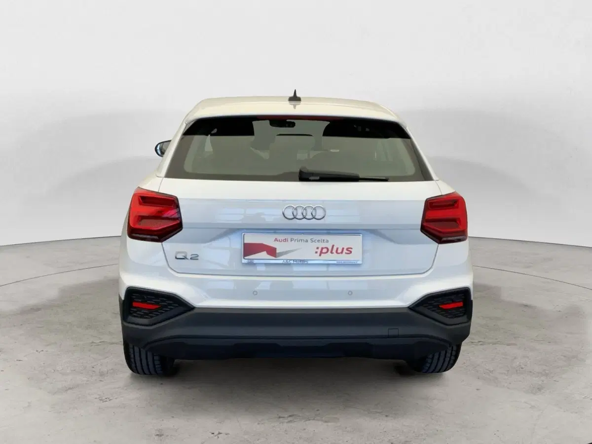 Audi Q2 usata a Napoli (6)