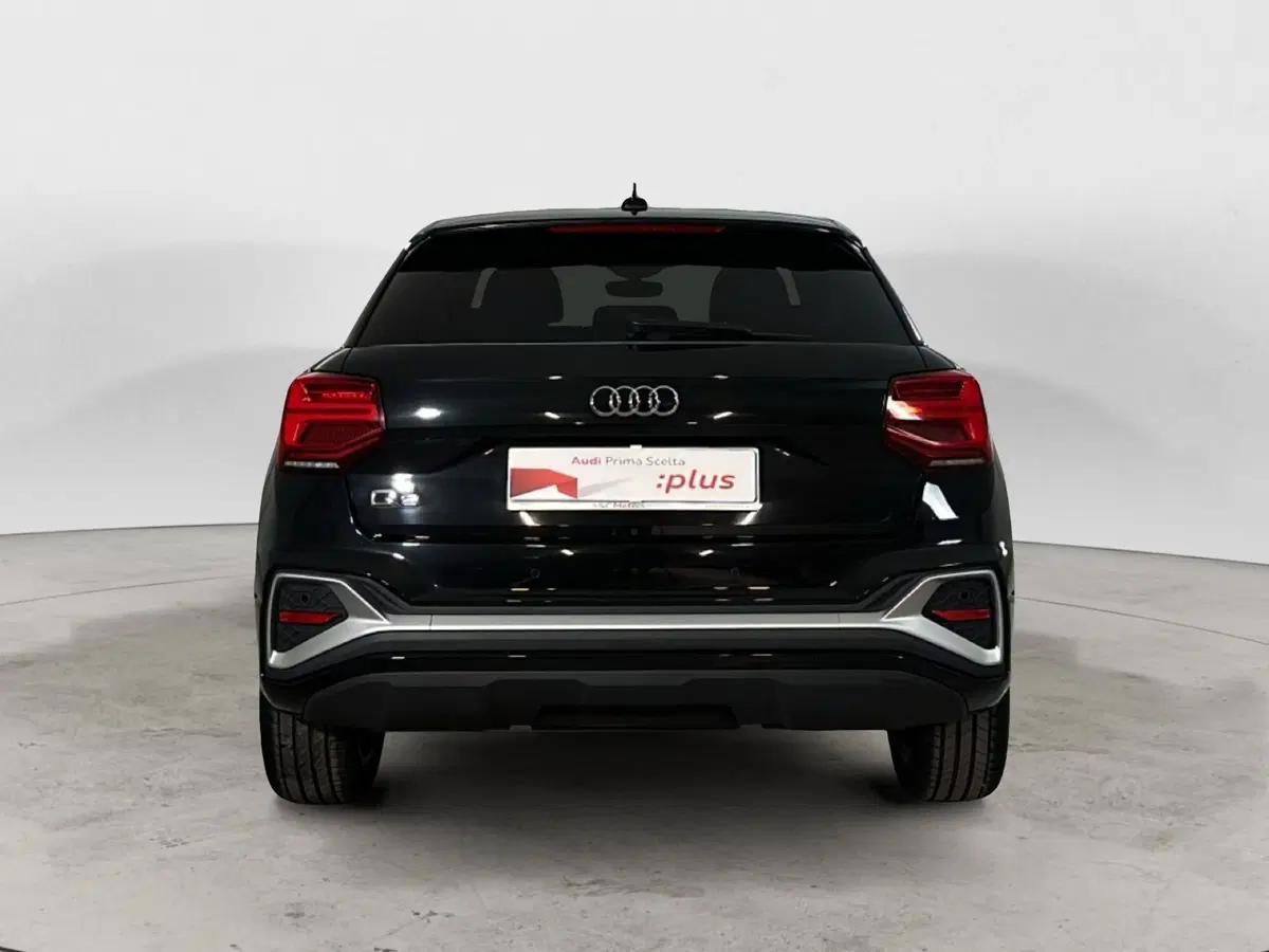 Audi Q2 usata a Napoli (6)