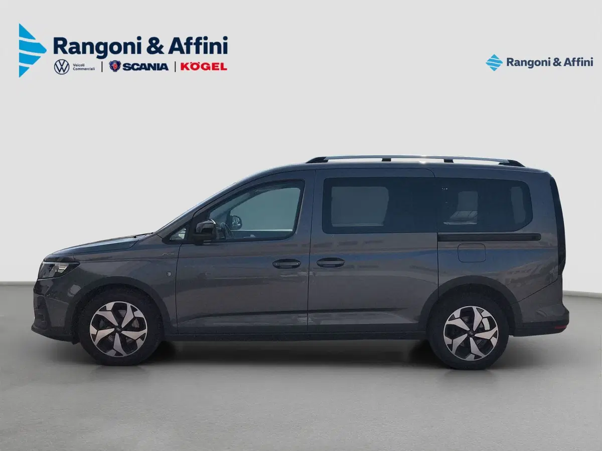 Ford Tourneo Connect usata a Brescia (4)