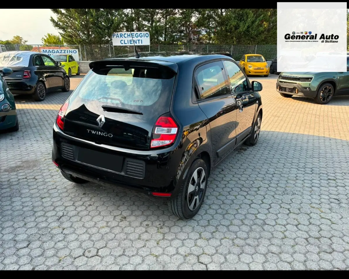 Renault Twingo usata a Lucca (6)