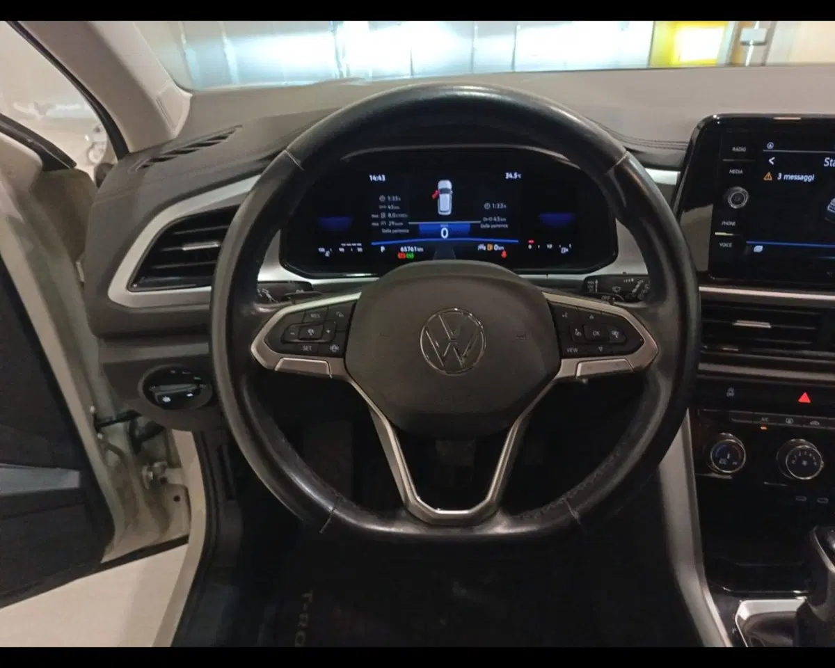 Volkswagen T-Roc usata a Caserta (16)