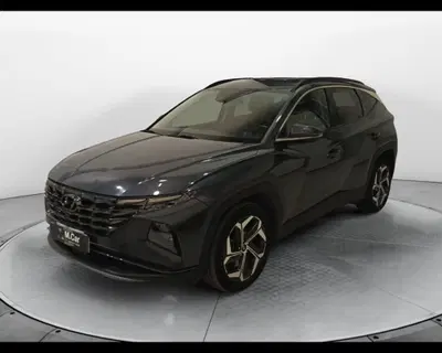 Hyundai Tucson 1.6 hev Xline 2wd auto del 2023 usata a Teverola