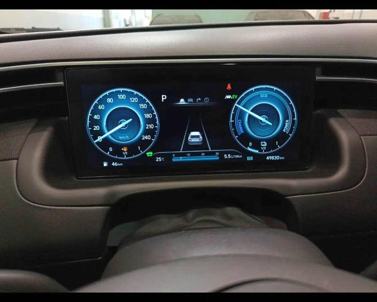 Hyundai Tucson usata a Caserta (13)