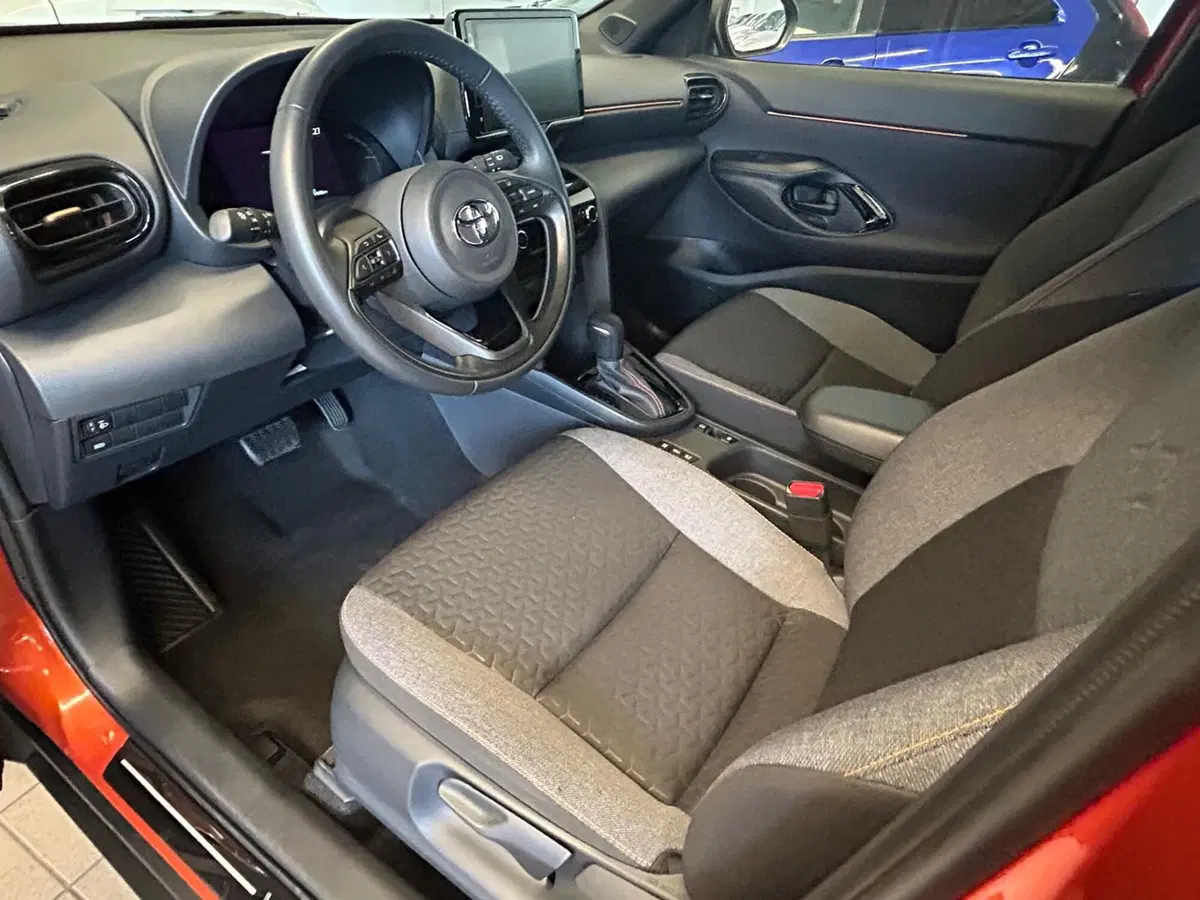 Toyota Yaris Cross usata a Bergamo (6)