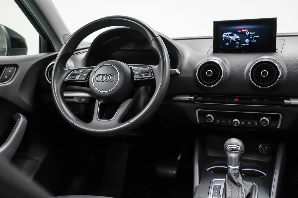 Audi A3 Sportback usata a Varese (11)