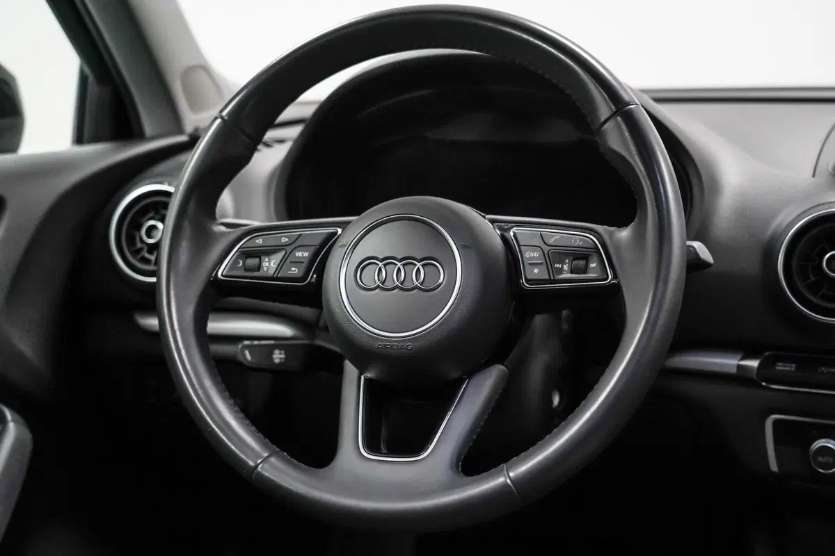 Audi A3 Sportback usata a Varese (12)