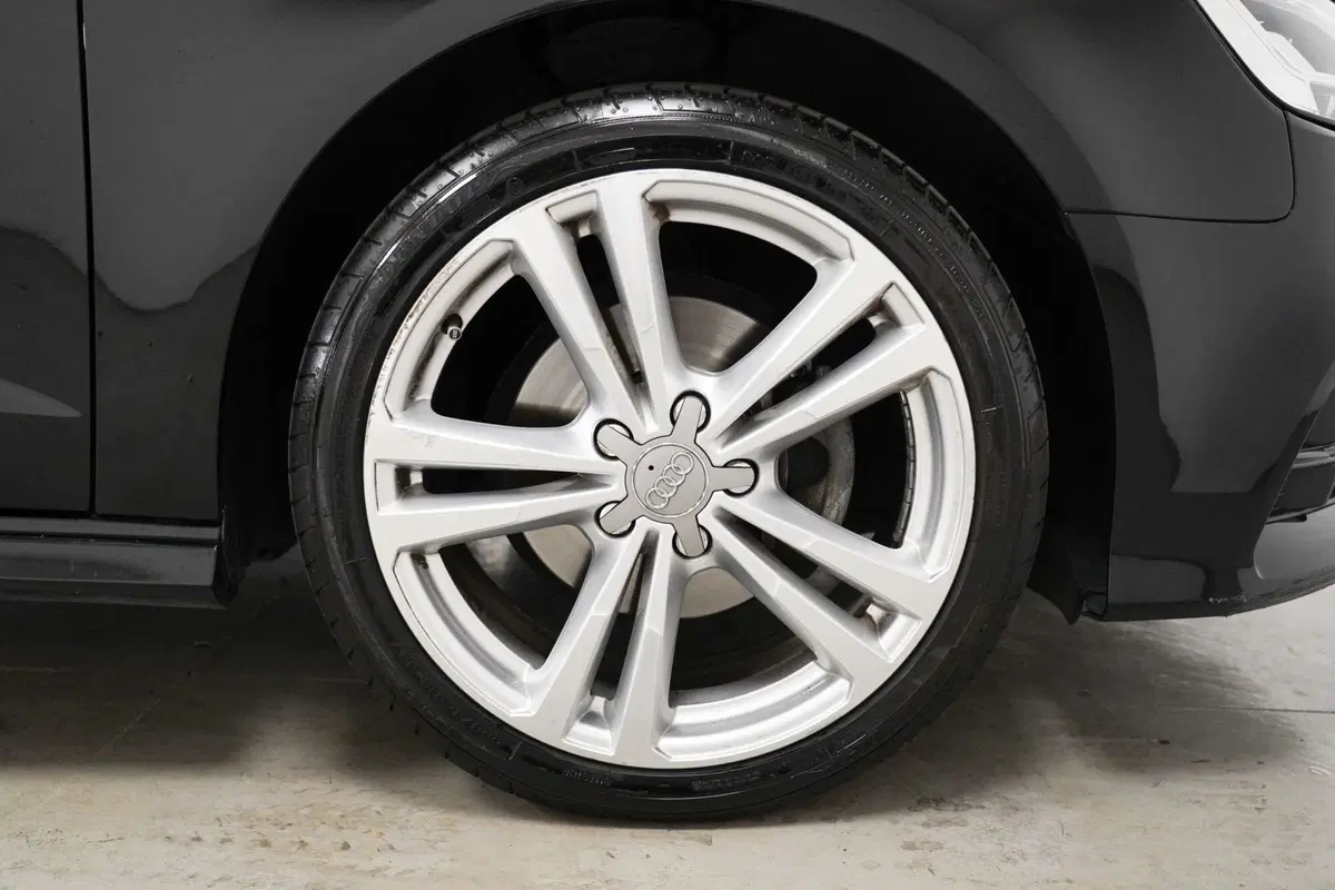 Audi A3 Sportback usata a Varese (7)