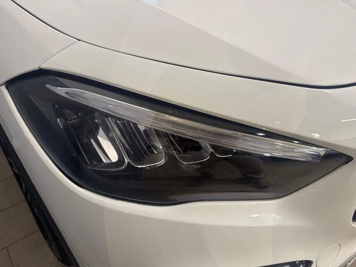 Mercedes-Benz GLA SUV usata a Prato (7)
