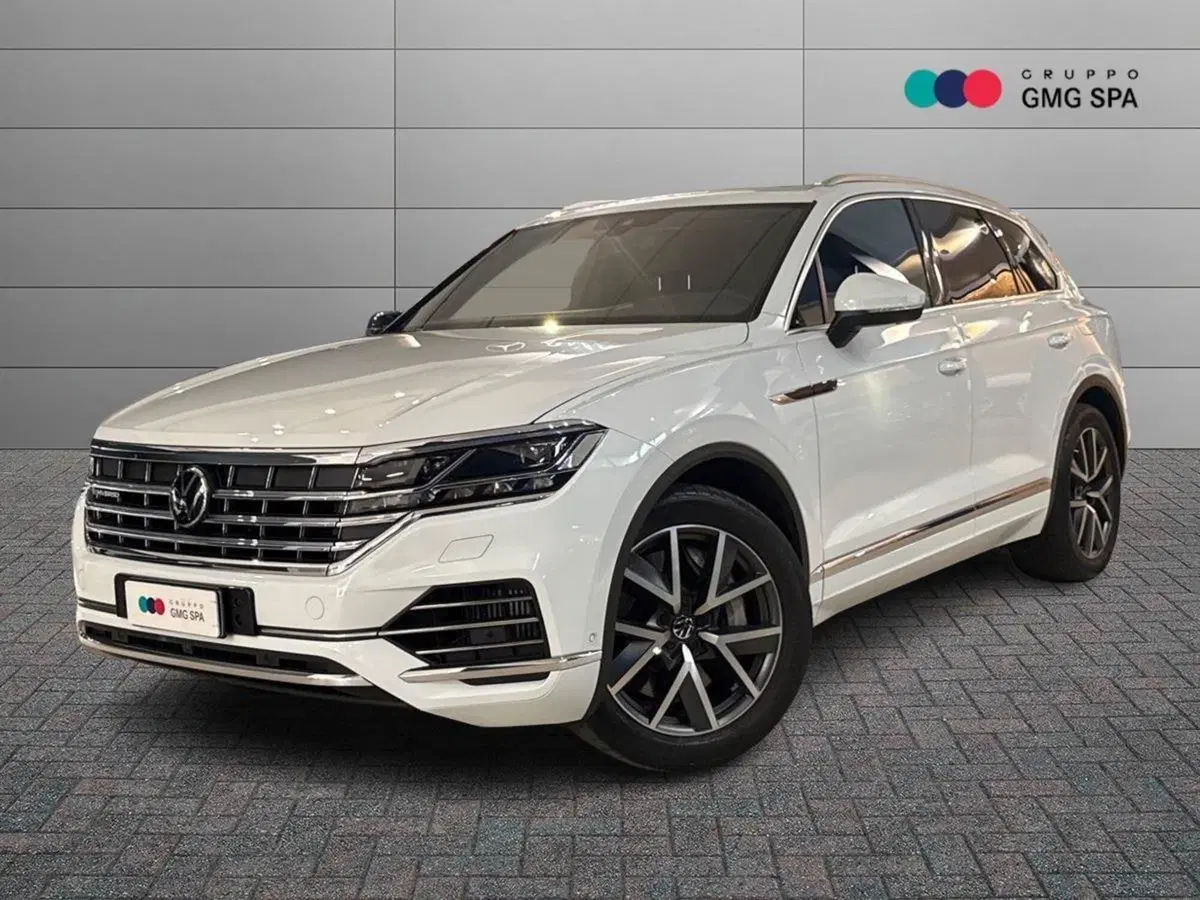 Volkswagen Touareg usata a Prato