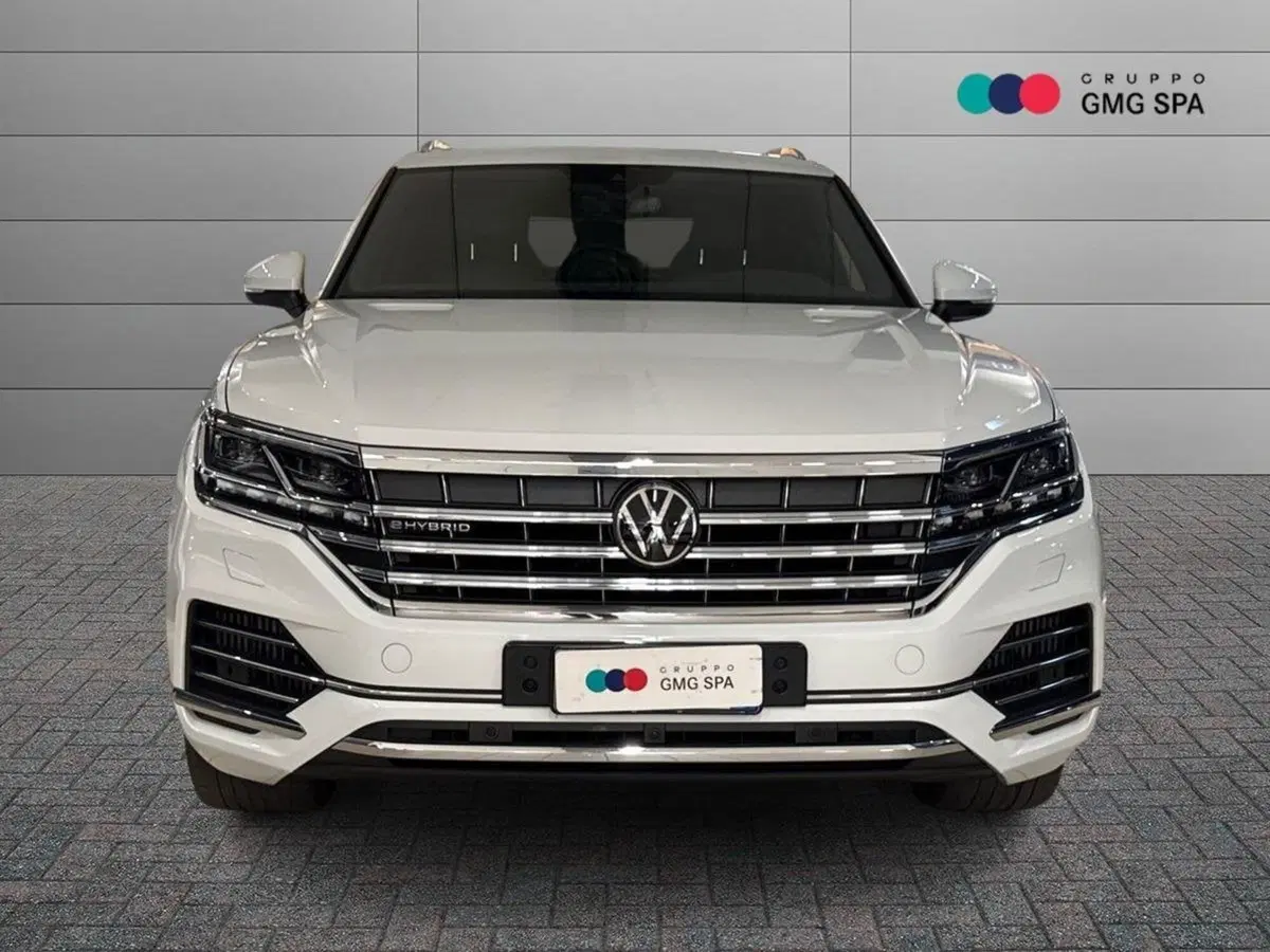 Volkswagen Touareg usata a Prato (2)