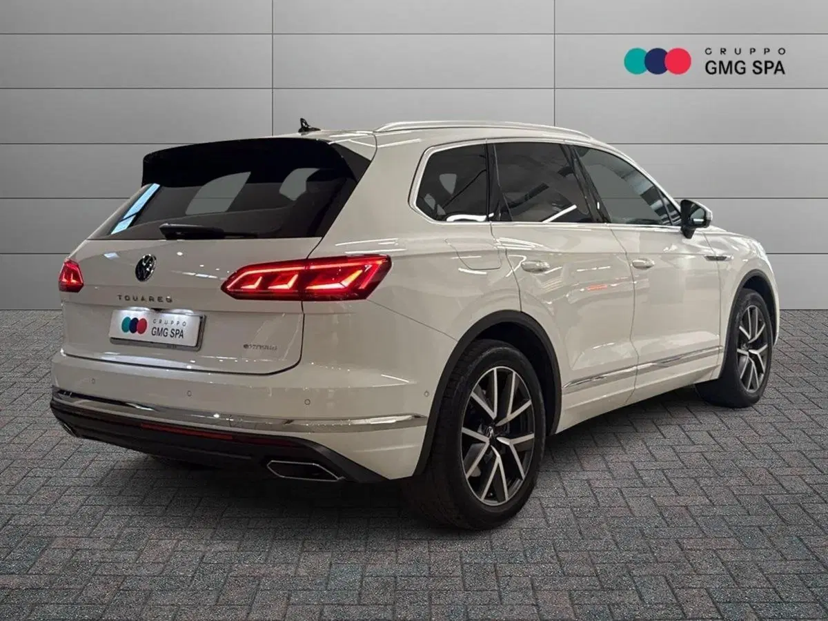 Volkswagen Touareg usata a Prato (3)