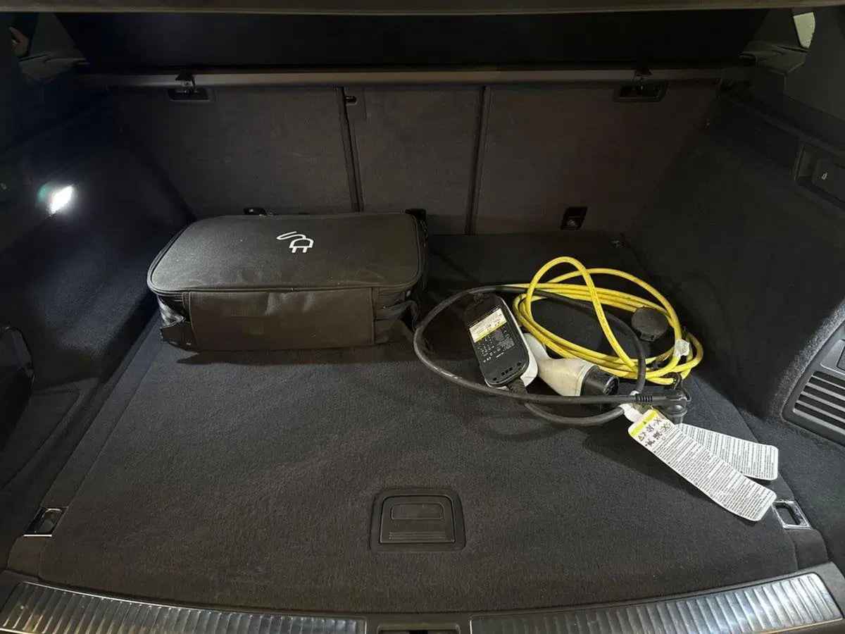Volkswagen Touareg usata a Prato (8)
