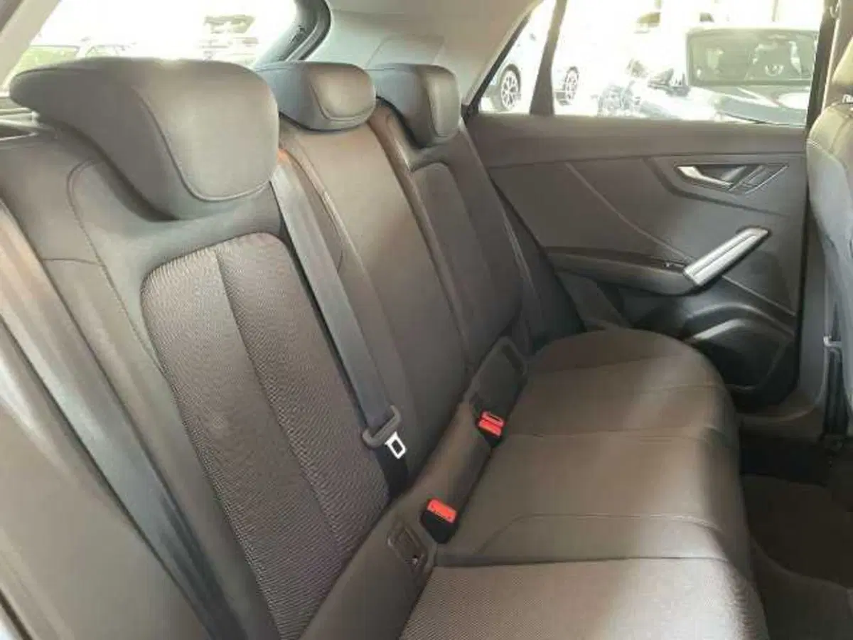 Audi Q2 usata a Prato (18)
