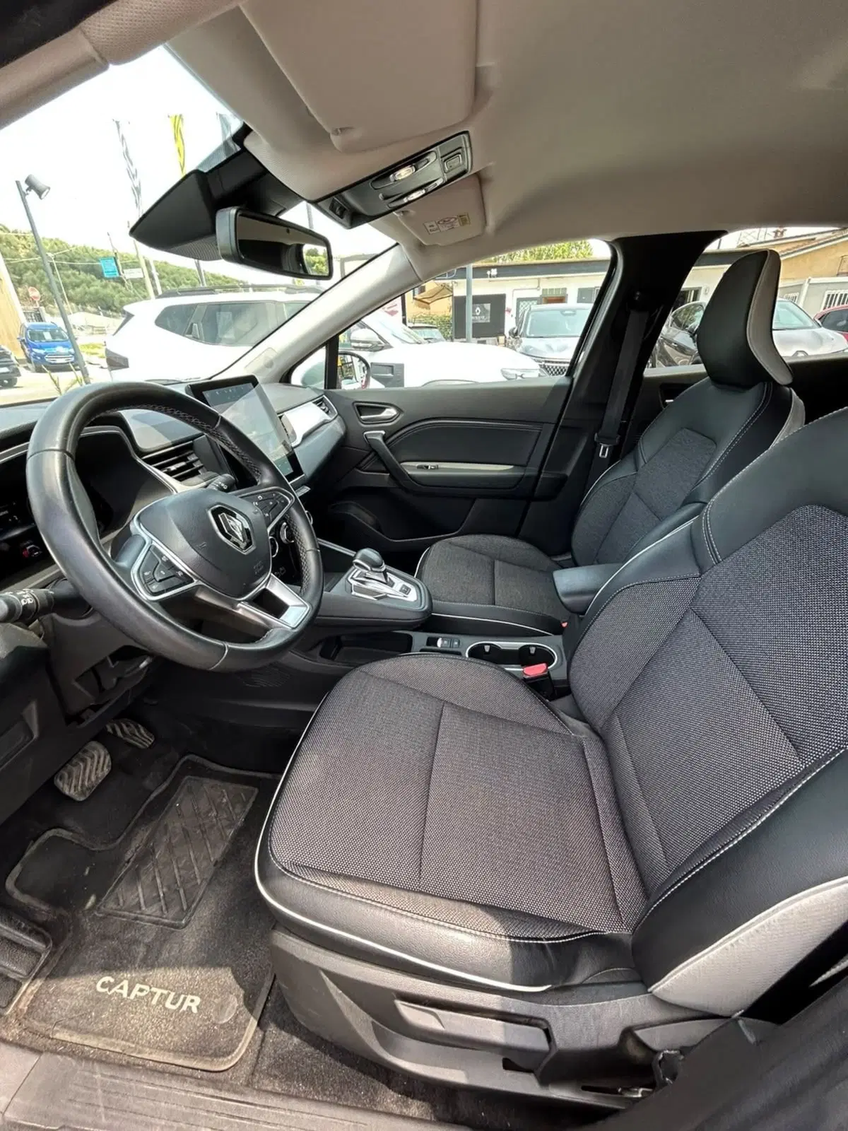 Renault Captur usata a Roma (8)