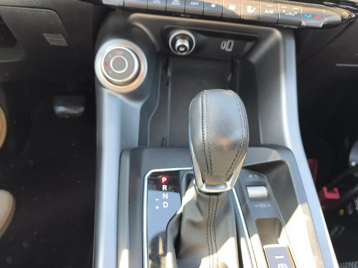 Alfa Romeo Tonale usata a Frosinone (15)