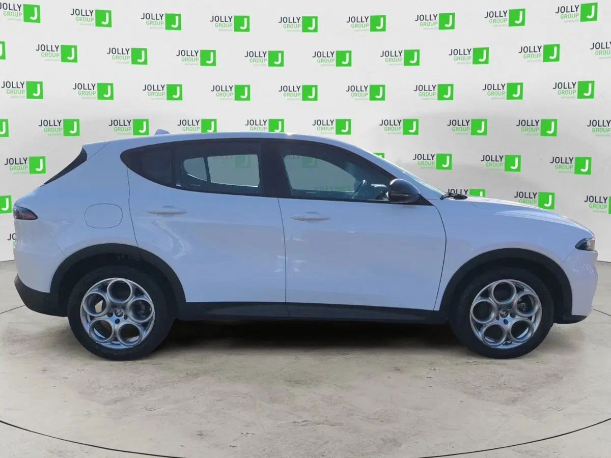 Alfa Romeo Tonale usata a Frosinone (7)