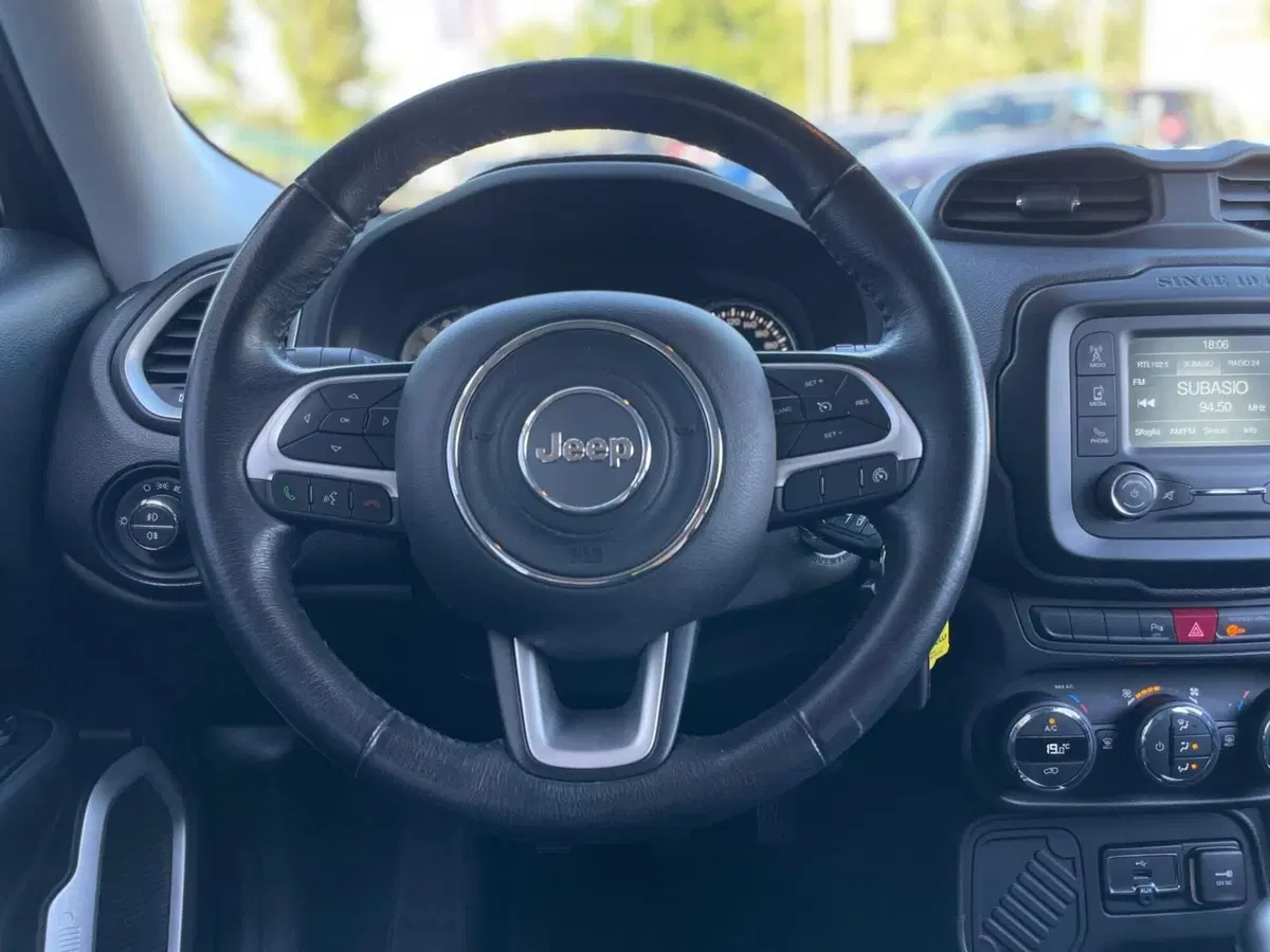 Jeep Renegade usata a Ancona (11)