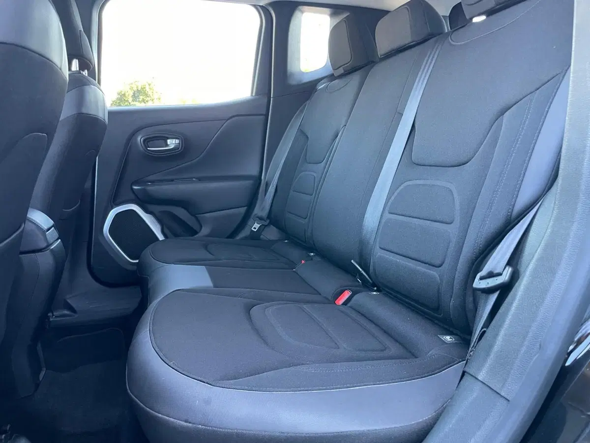 Jeep Renegade usata a Ancona (16)