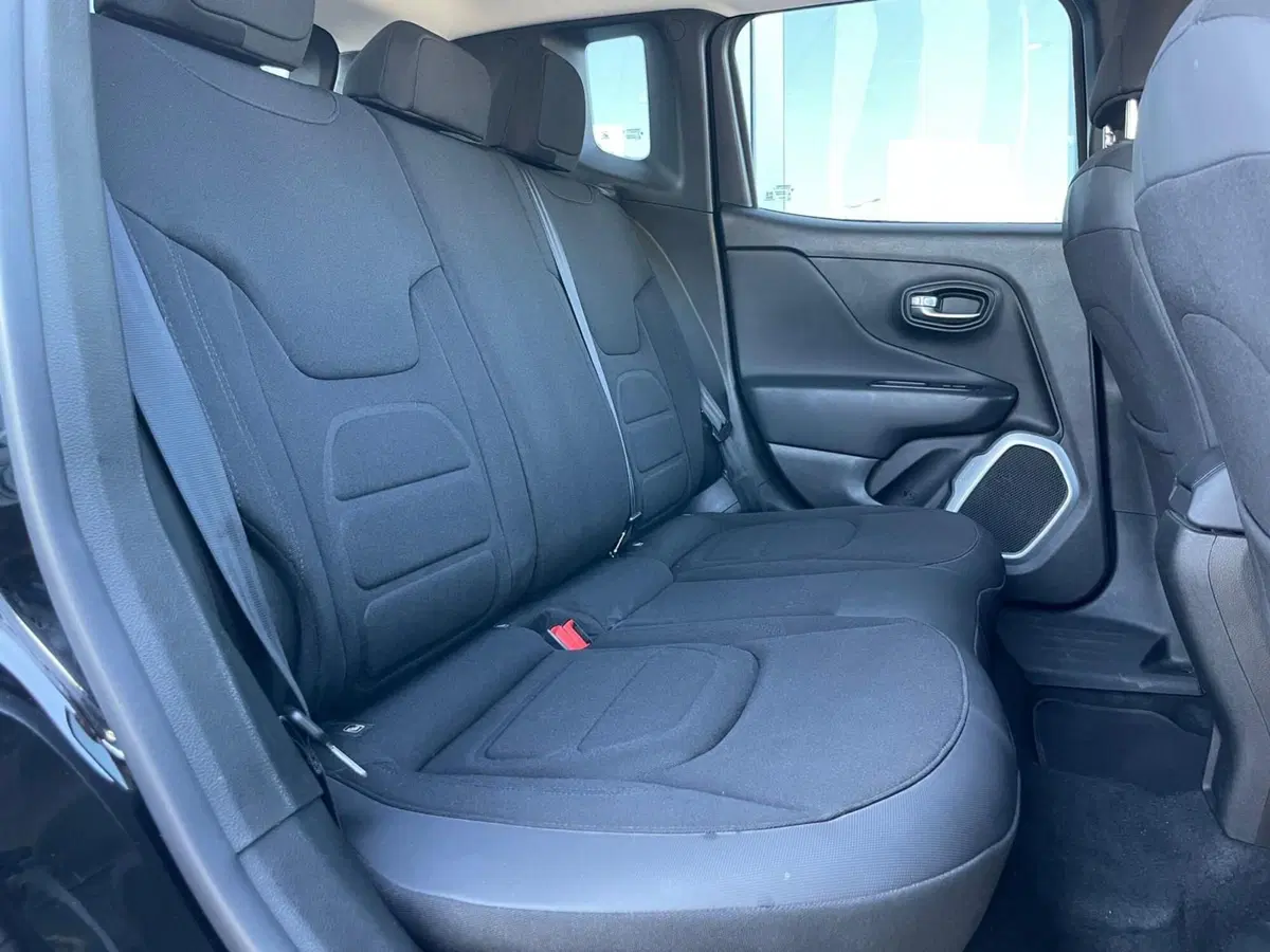 Jeep Renegade usata a Ancona (17)