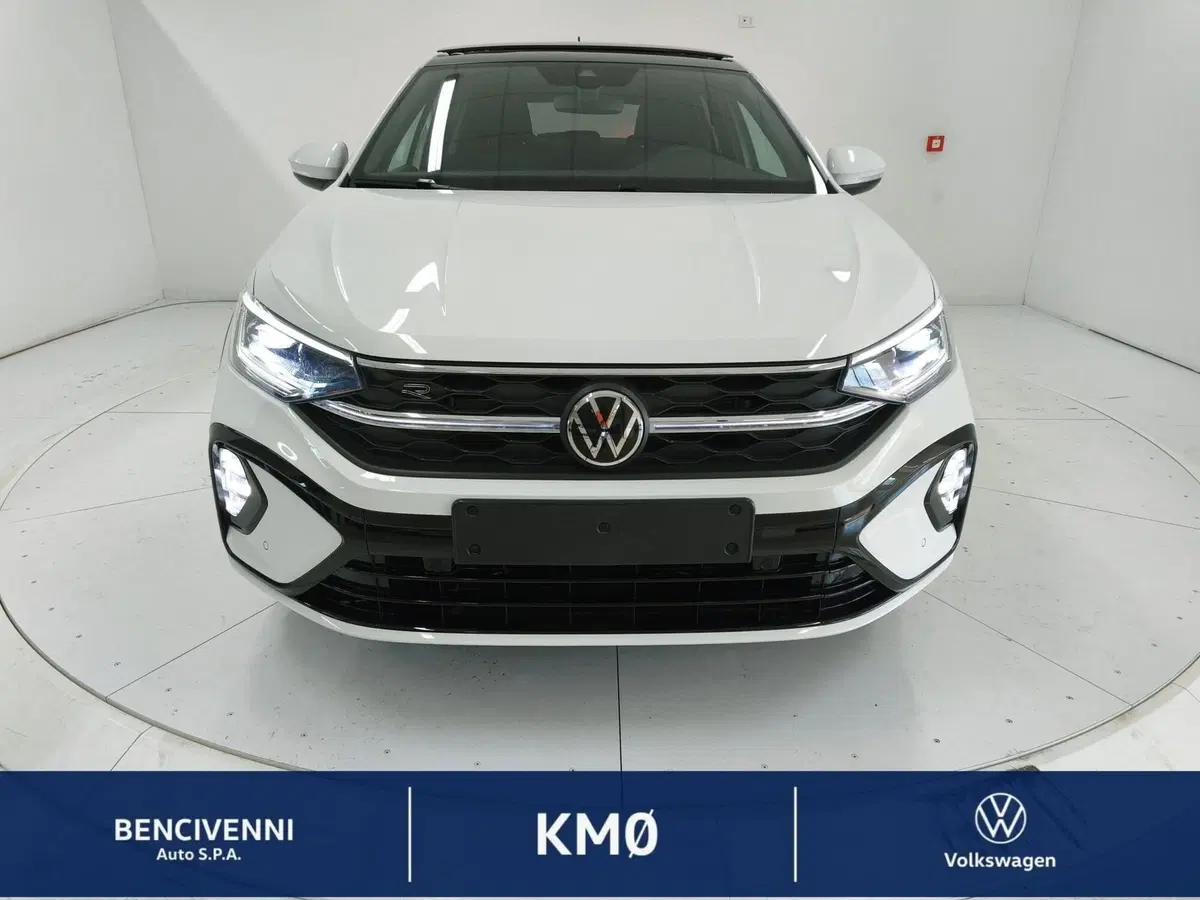 Volkswagen Taigo nuova a Reggio Calabria (2)