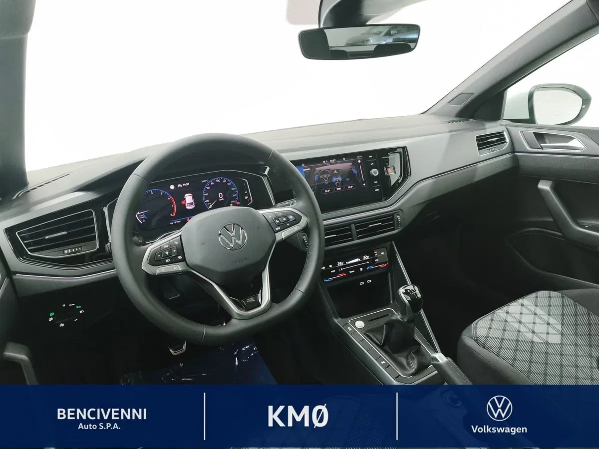 Volkswagen Taigo nuova a Reggio Calabria (20)