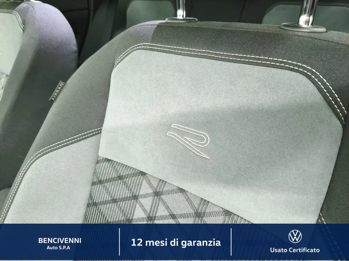 Volkswagen Taigo usata a Catanzaro (19)