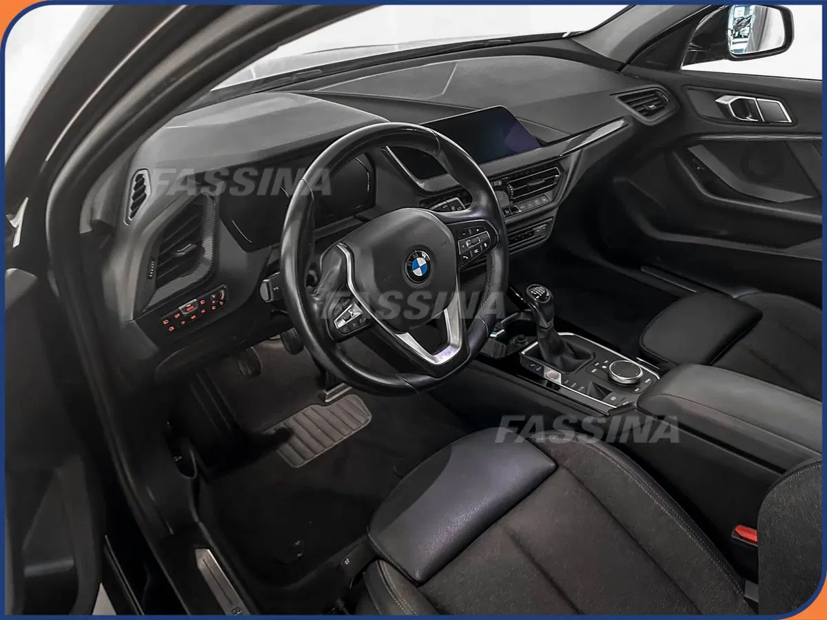 BMW Serie 1 usata a Milano (9)