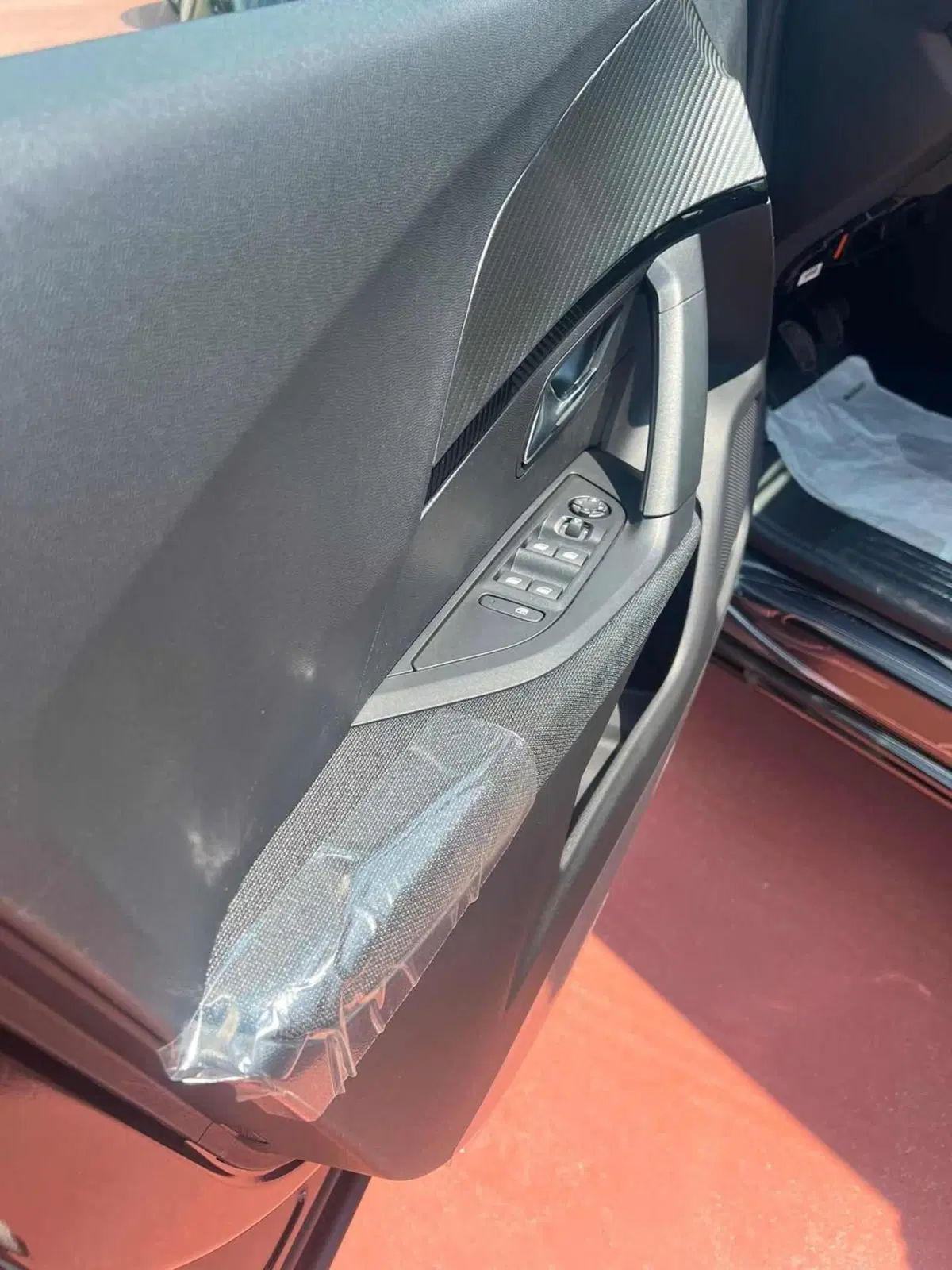 Peugeot 2008 nuova a Foggia (20)