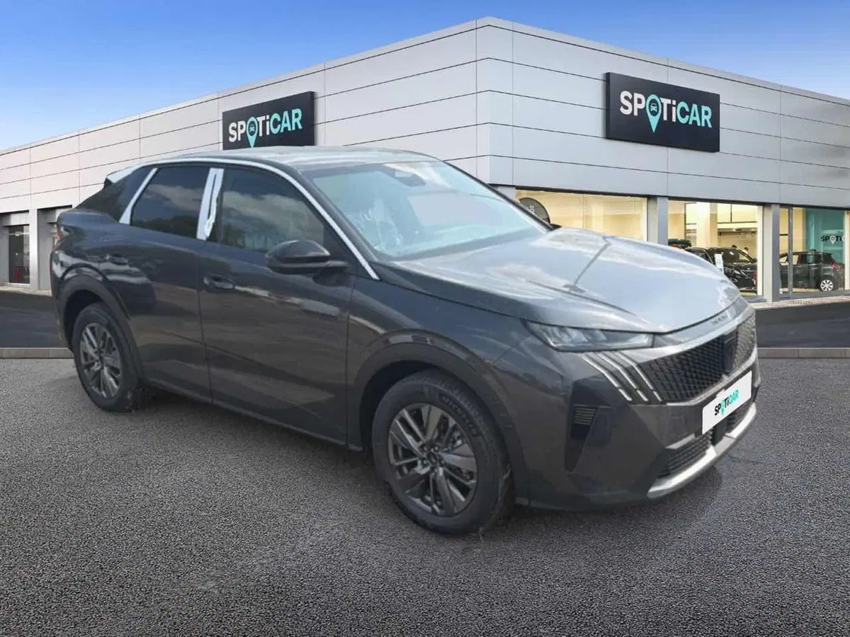 Peugeot 3008 nuova a Foggia