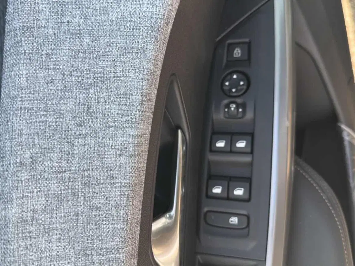 Peugeot 3008 nuova a Foggia (10)
