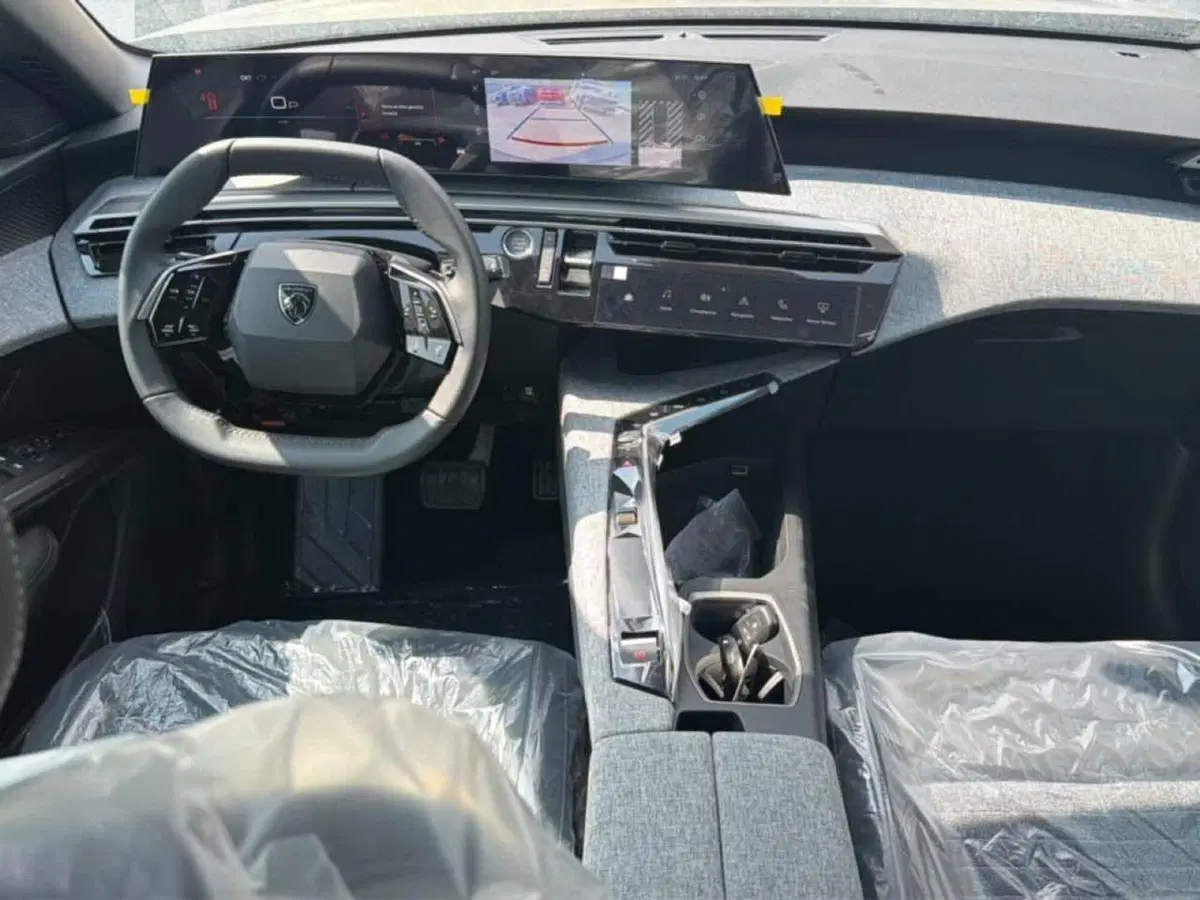 Peugeot 3008 nuova a Foggia (13)