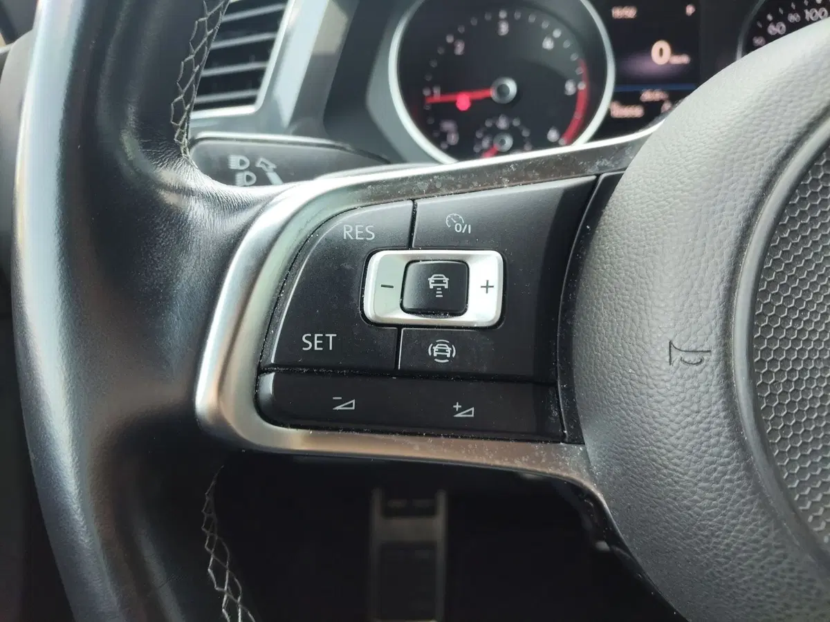 Volkswagen Tiguan usata a Modena (14)
