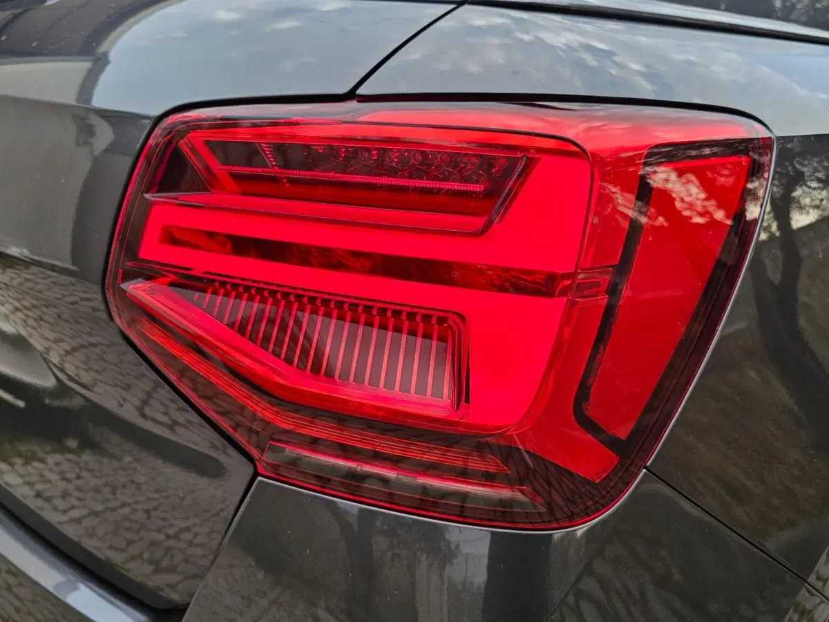 Audi Q2 usata a Bari (10)