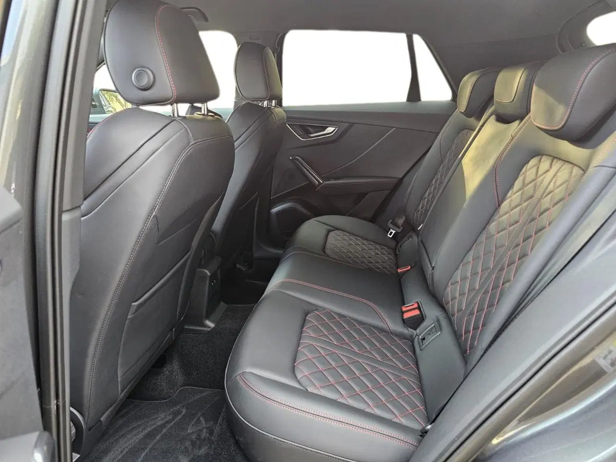 Audi Q2 usata a Bari (13)