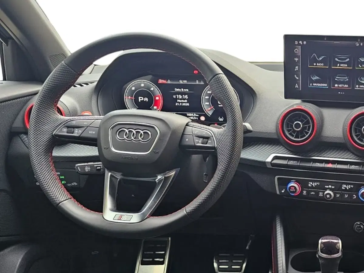Audi Q2 usata a Bari (3)