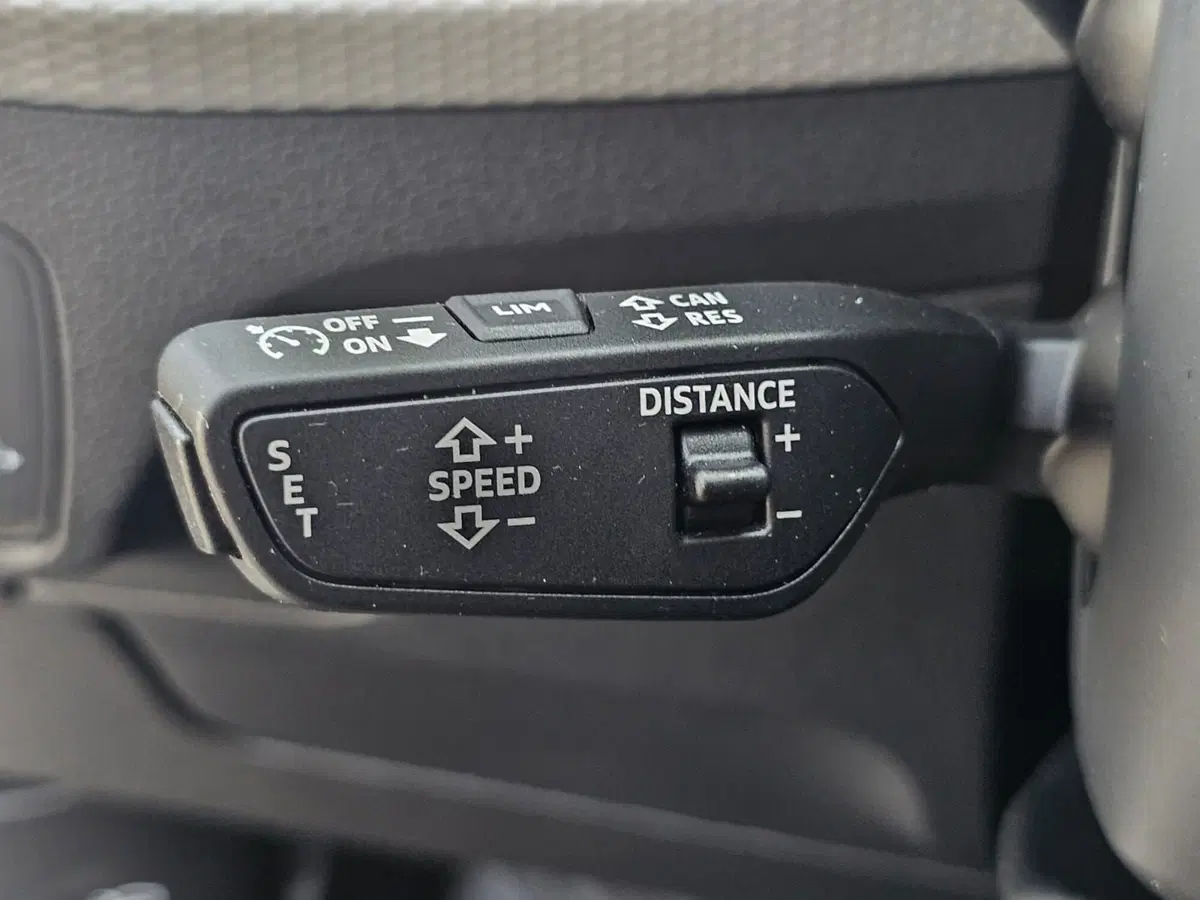Audi Q2 usata a Bari (15)