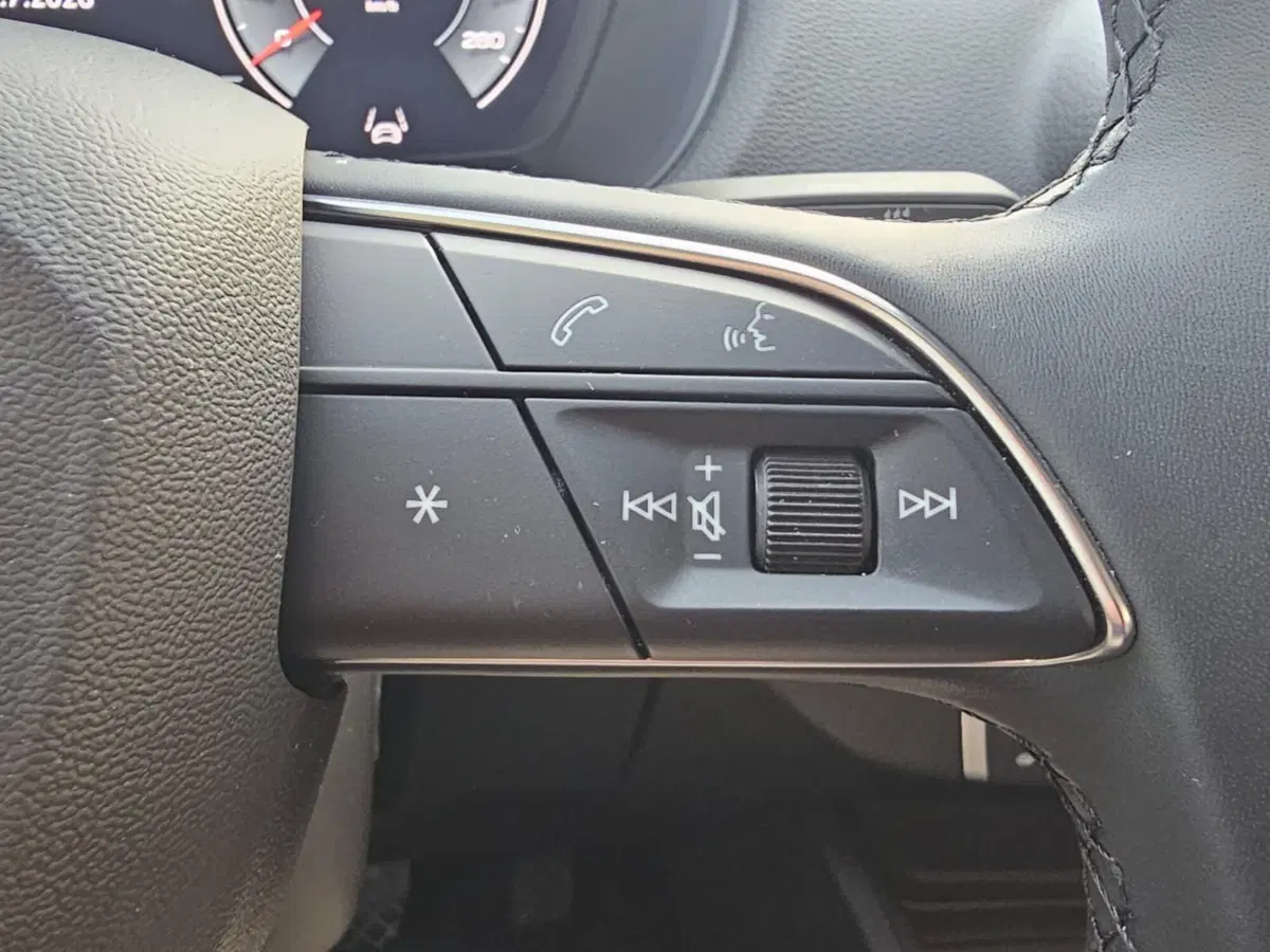 Audi Q2 usata a Bari (7)