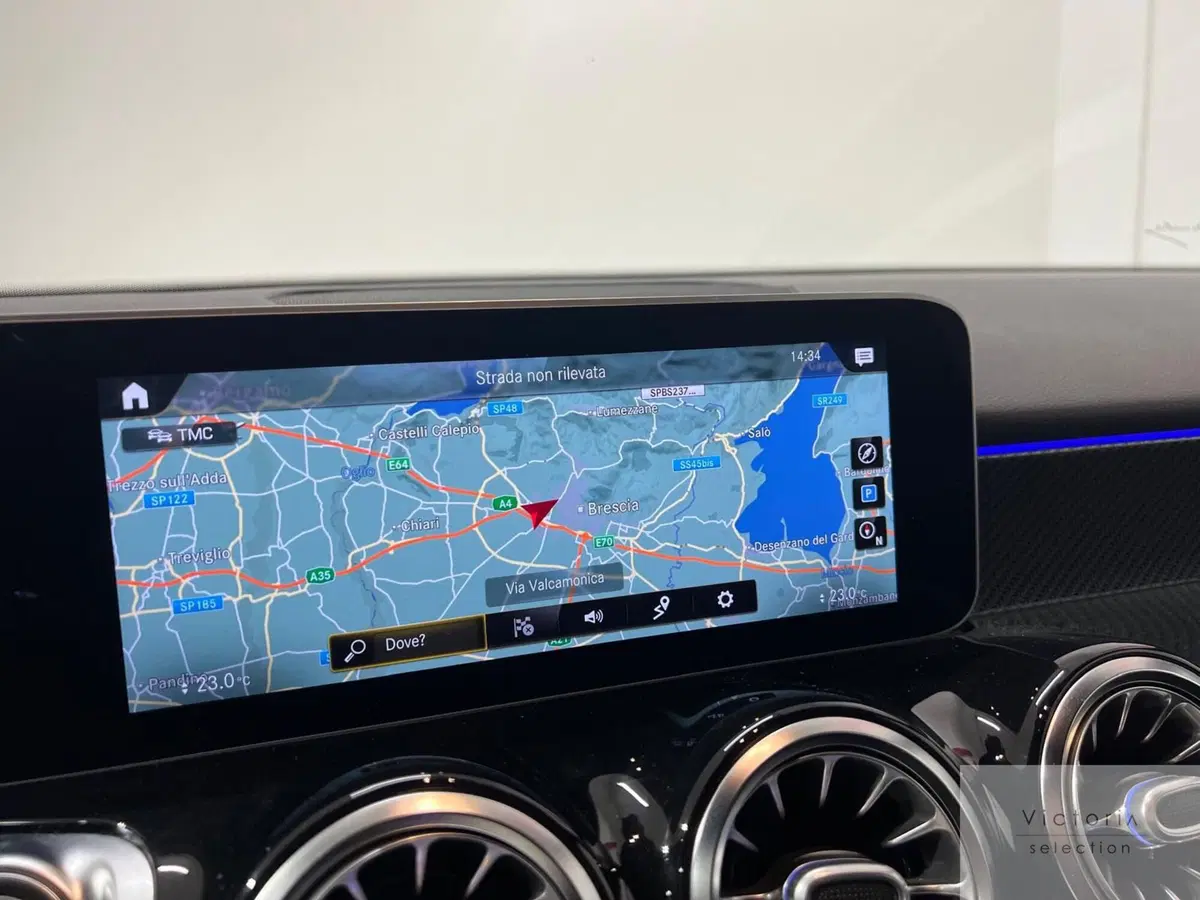 Mercedes-Benz GLB usata a Brescia (12)