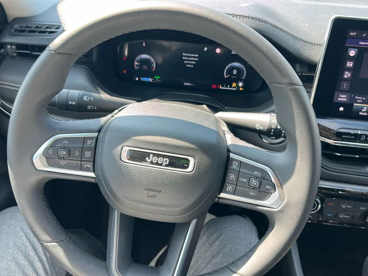 Jeep Compass usata a Bergamo (12)
